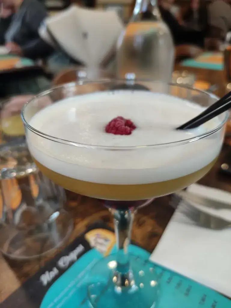 Loane Pereira_Les delices de la Tour_Langogne_review