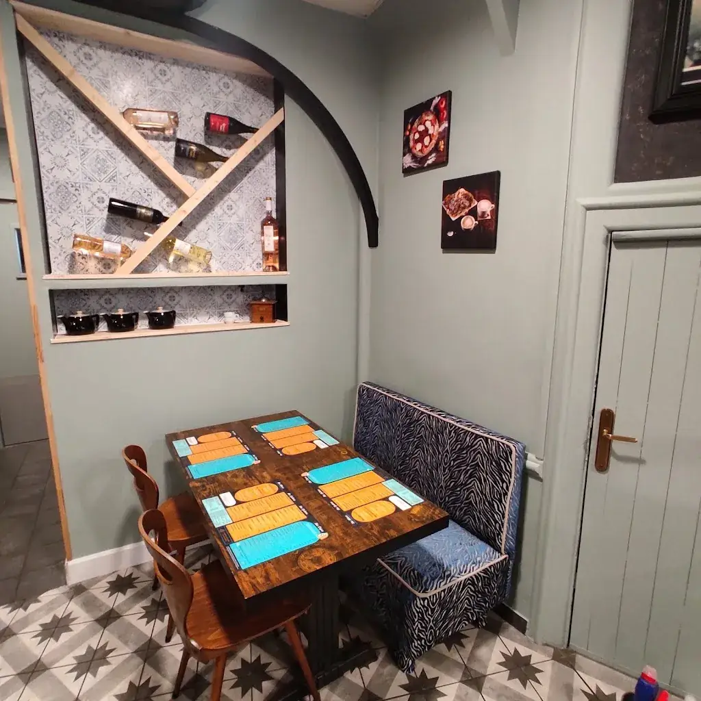 Les delices de la Tour_Langogne_slider_image_1