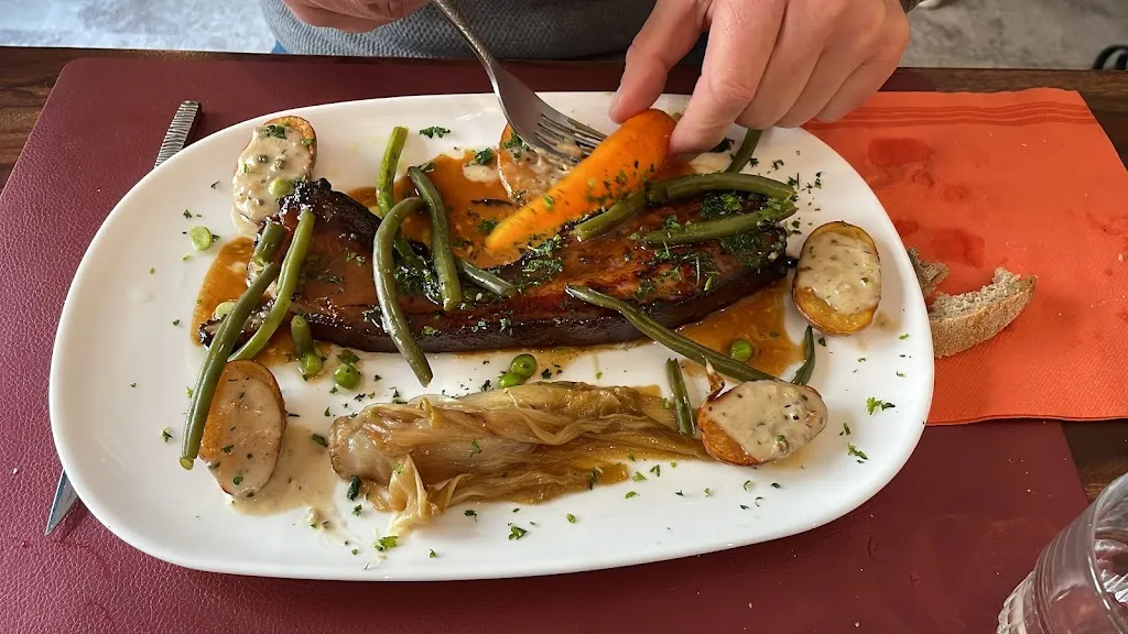 Restaurant Cambuse_Lozère_slider_image_2