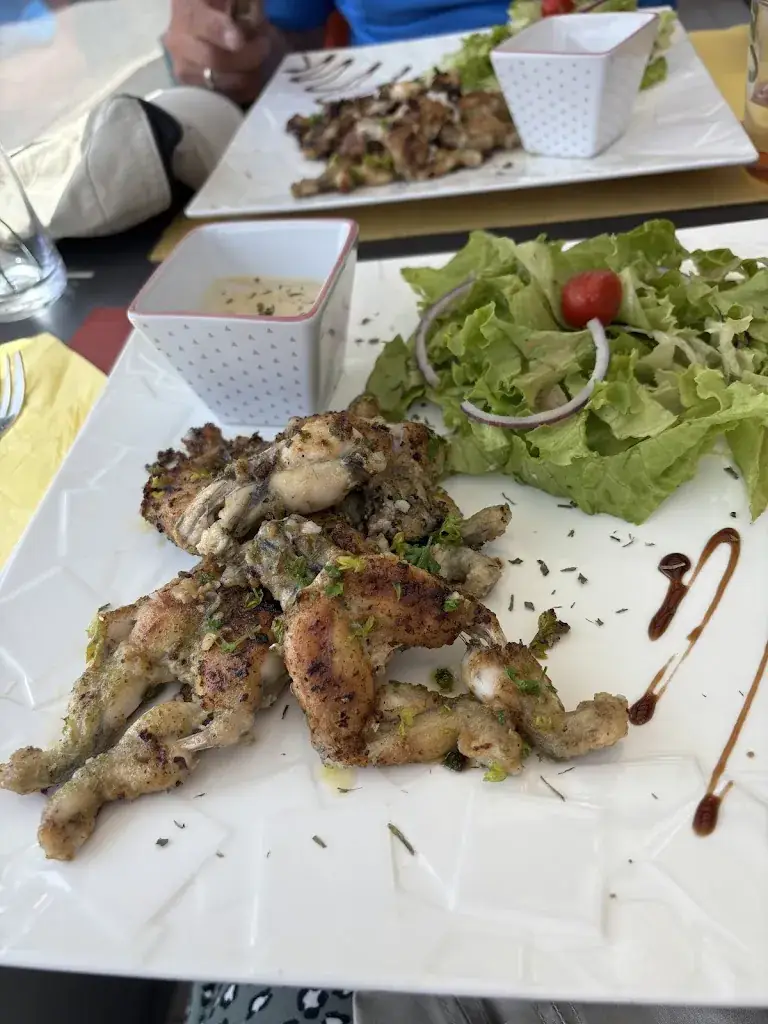 G. Bijma_Pizzeria - Restaurant L'Escale_Arlanc_review