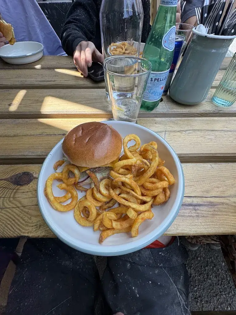 Matti Bours_Ô Chalet Les Gets_Gets_review