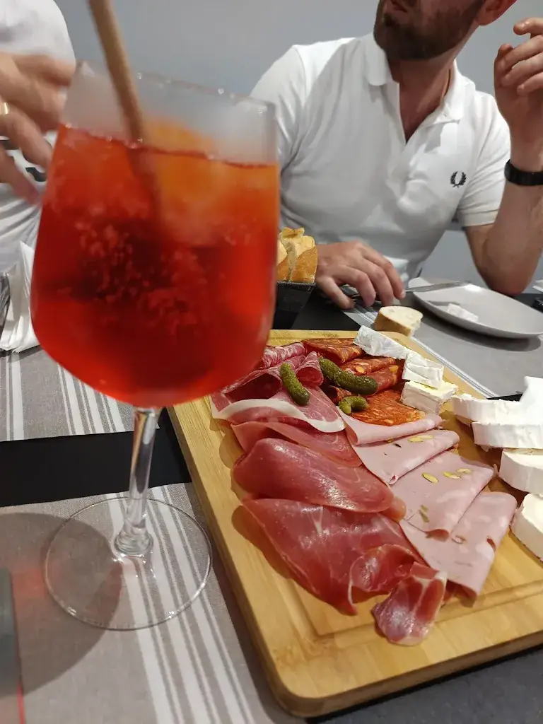 Menu_Restaurant H&A Pizzeria_Eaunes_image_9