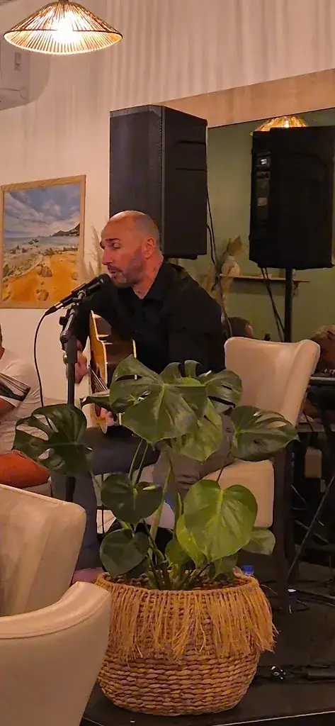 La table Corse_Eaunes_slider_image_2