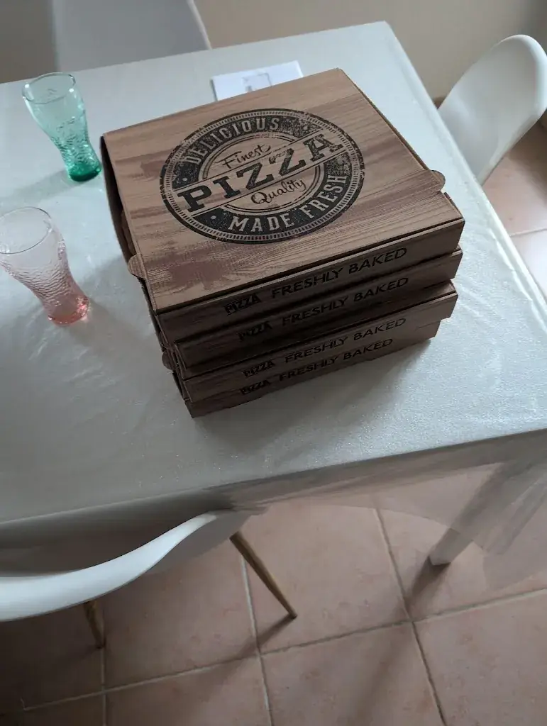 Romain Ribotte_Pizza Carina_Eaunes_recensione