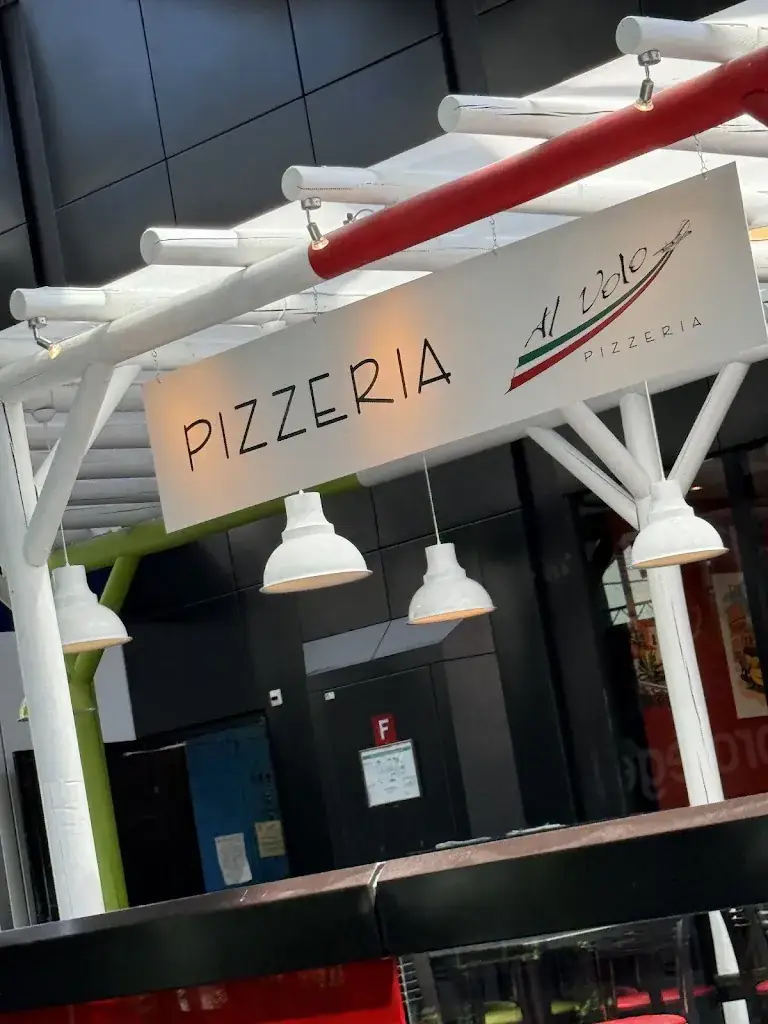 Hassan Aldarbesti_Al Volo Pizzeria_Grand-Saconnex_review