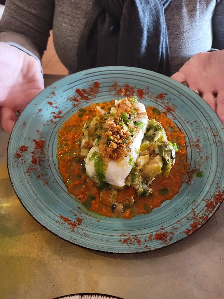 Tim Flak_L'Etoile_Elne_review