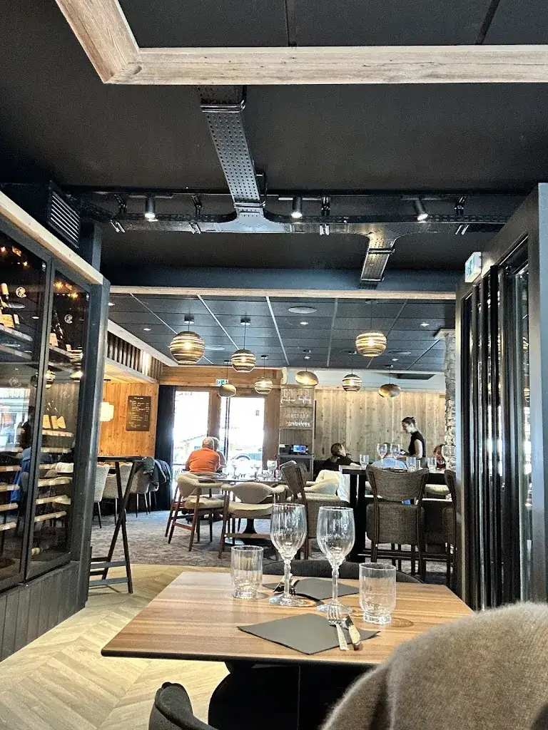 Chez les cousines_Gets_slider_image_1