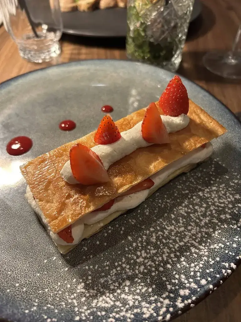 Chez les cousines_Gets_slider_image_2