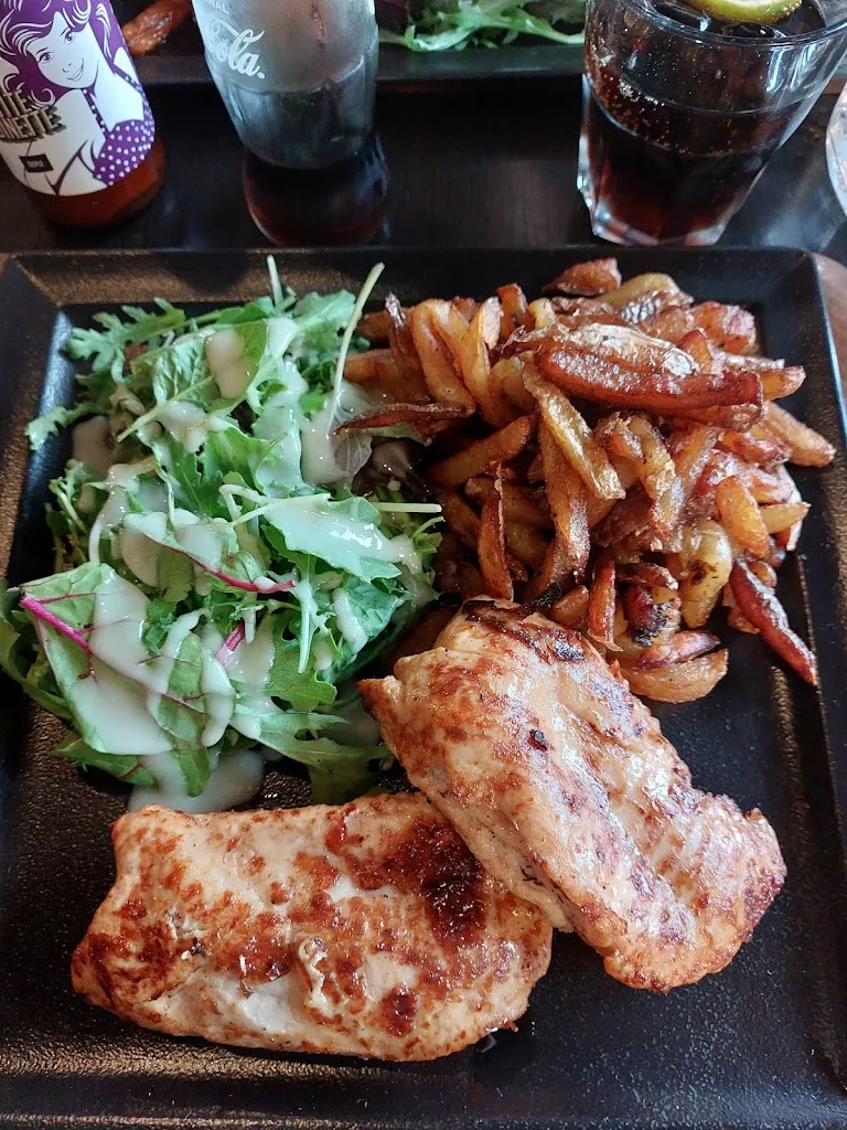 Enrico Cappelleri_Les Cabochards_Cugnaux_review