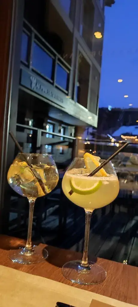 Menu_Vina Annapurna - Restaurant Les Gets_Gets_image_1