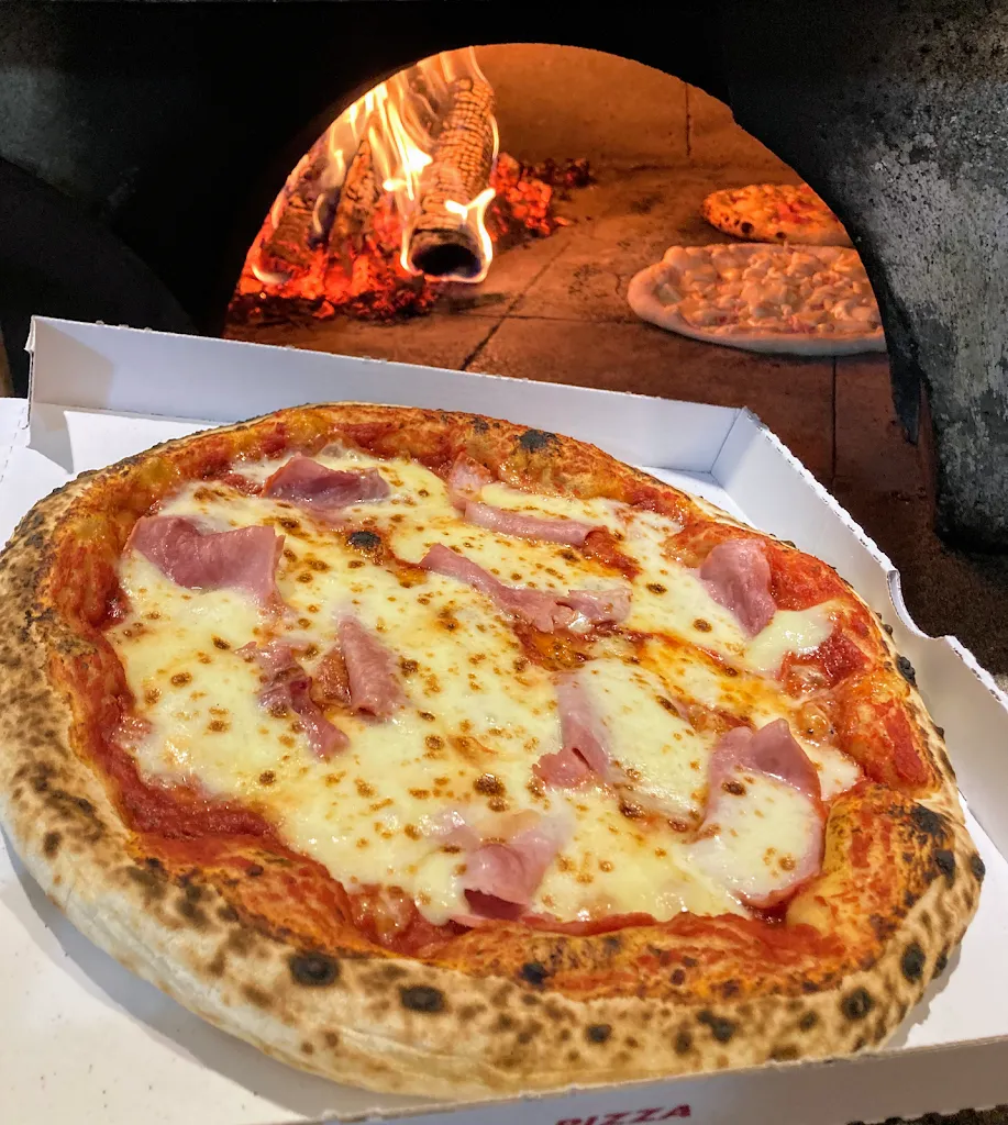 Menu_Le Petit Napoli Villeneuve-Tolosane_Villeneuve-Tolosane_image_8