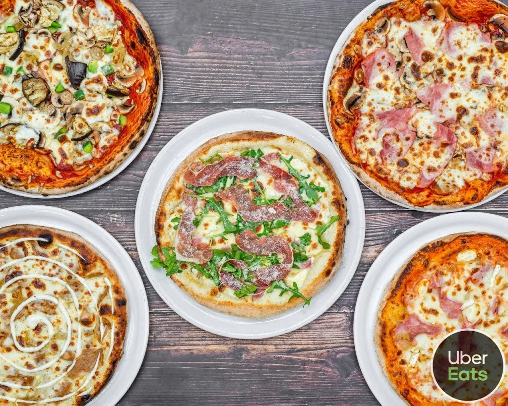 Le Petit Napoli Villeneuve-Tolosane_Villeneuve-Tolosane_slider_image_2