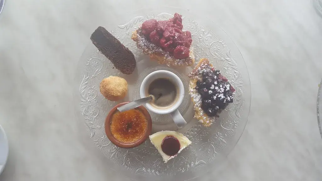 Menu_Vaffieu Restaurant_Gets_image_8