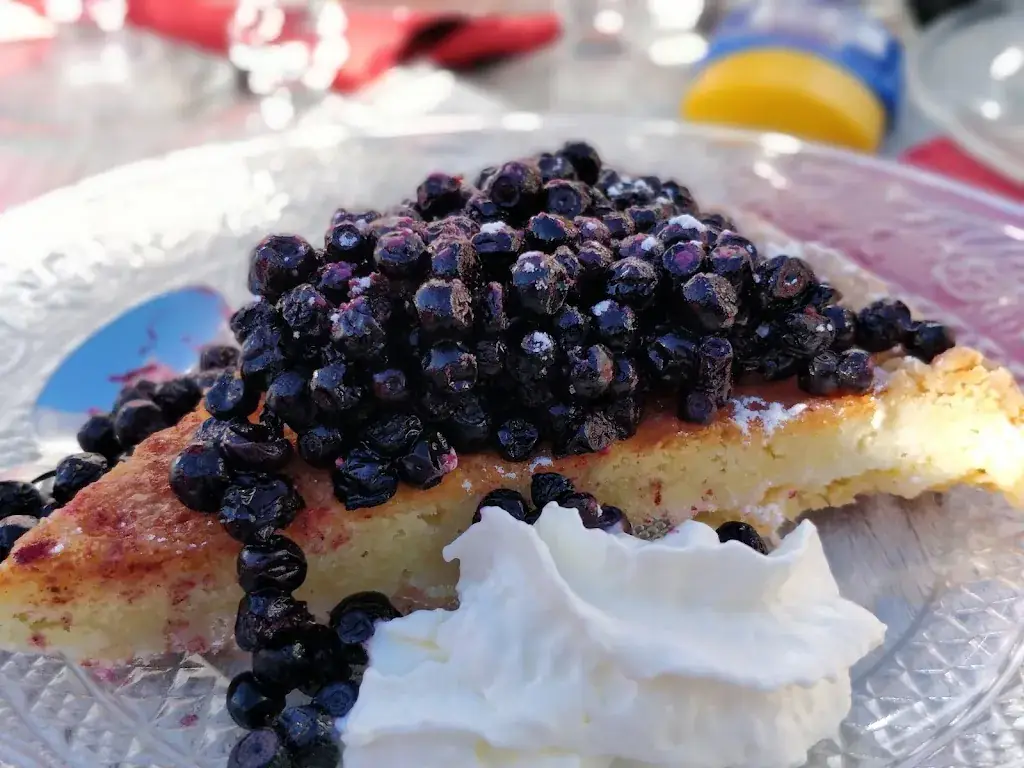 Vaffieu Restaurant_Gets_slider_image_2