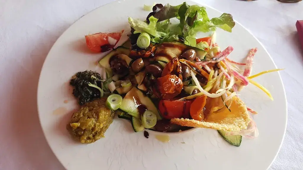 Vaffieu Restaurant_Gets_slider_image_3