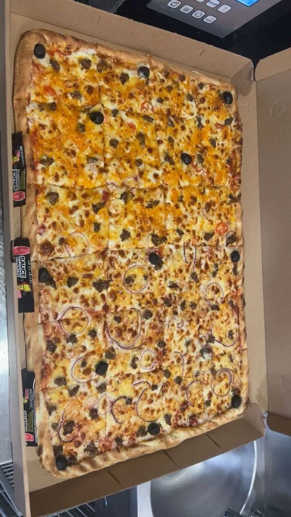 Inès Fekir_Pizza Délice_Cugnaux_review