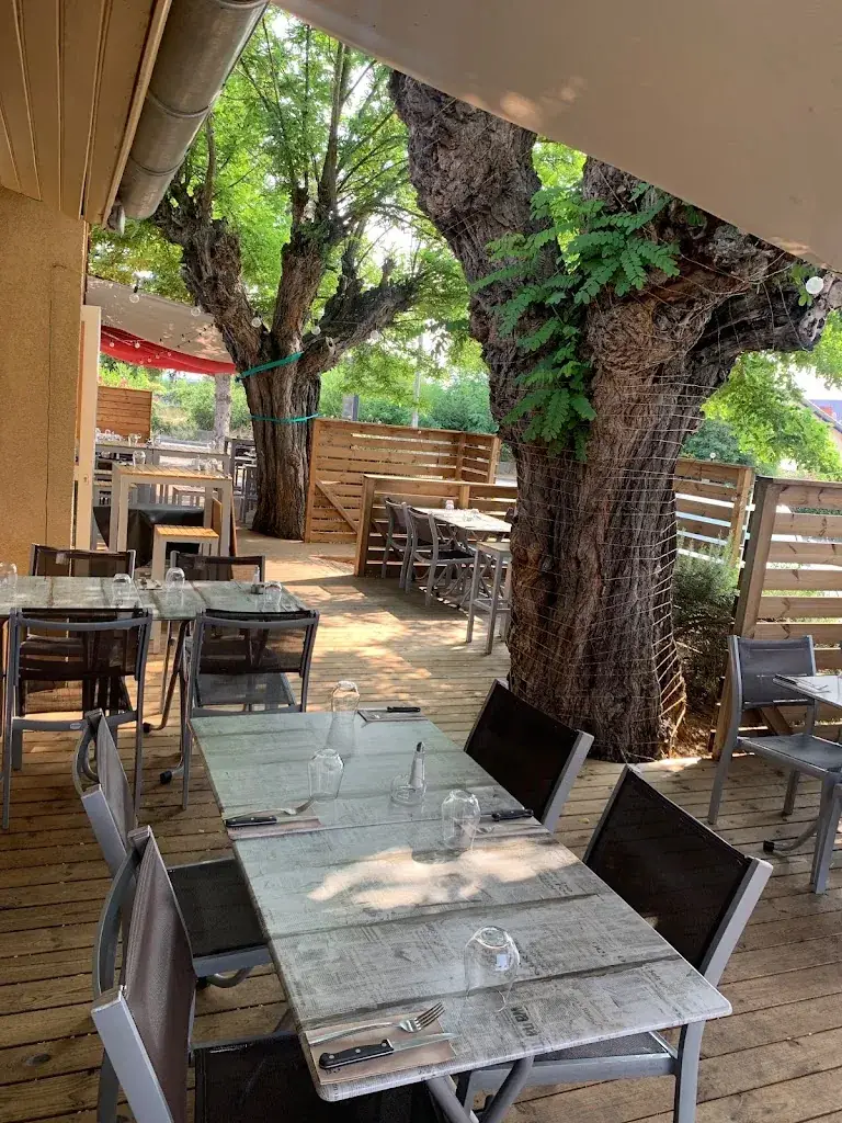 Ô Comptoir - Restaurant Caviste_Portet-sur-Garonne_slider_image_1