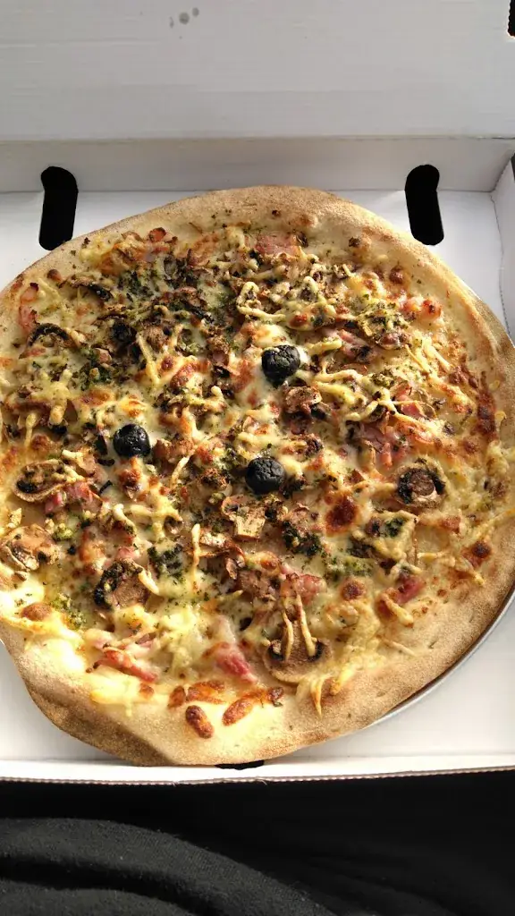 Pizza Venezia_Eauze_slider_image_3