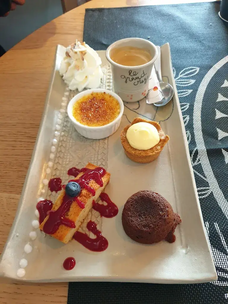 Menu_Restaurant Bar Le Grand Cry_Gets_image_8