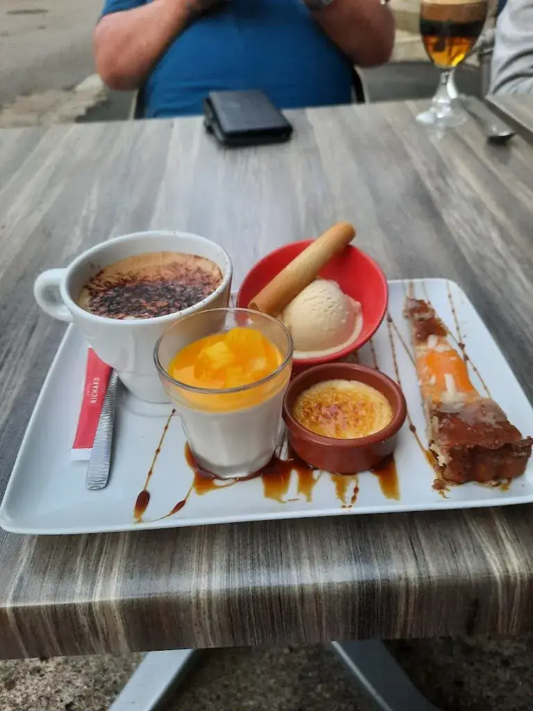 Menü_Le Quai West_Entraygues-sur-Truyère_Bild_8