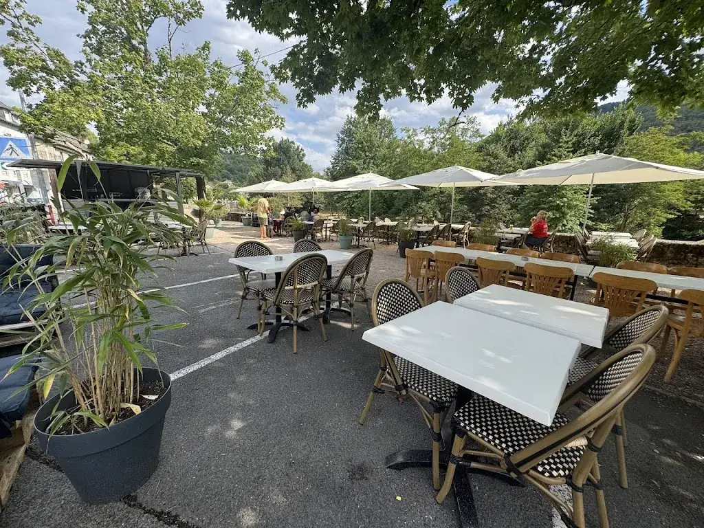 Le Comptoir du Lot Restaurant in Entraygues-sur-Truyère