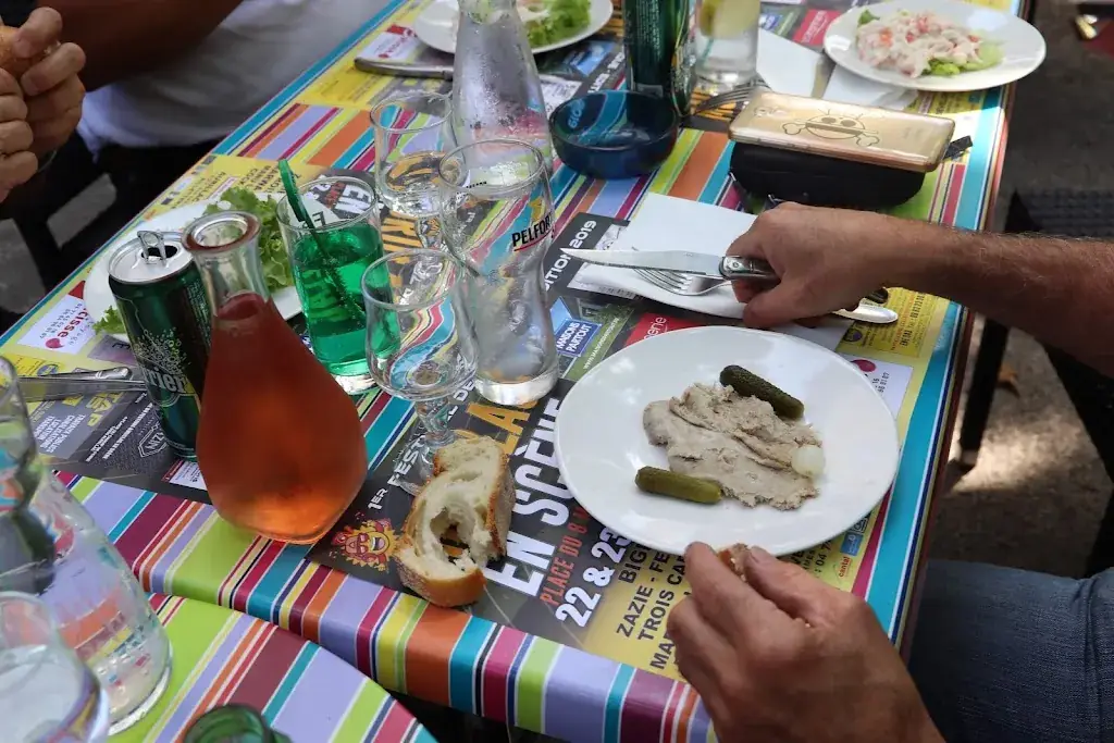 Menu_L'indépendance_Entraygues-sur-Truyère_immagine_6