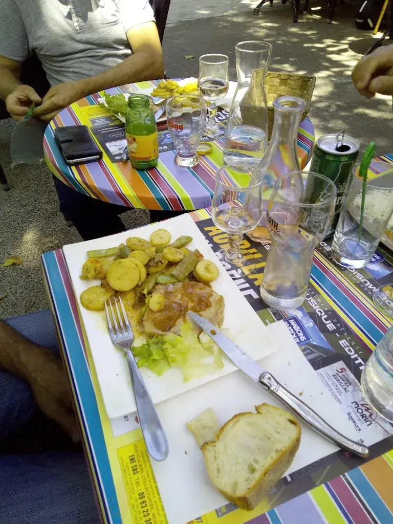 Menu_L'indépendance_Entraygues-sur-Truyère_immagine_8