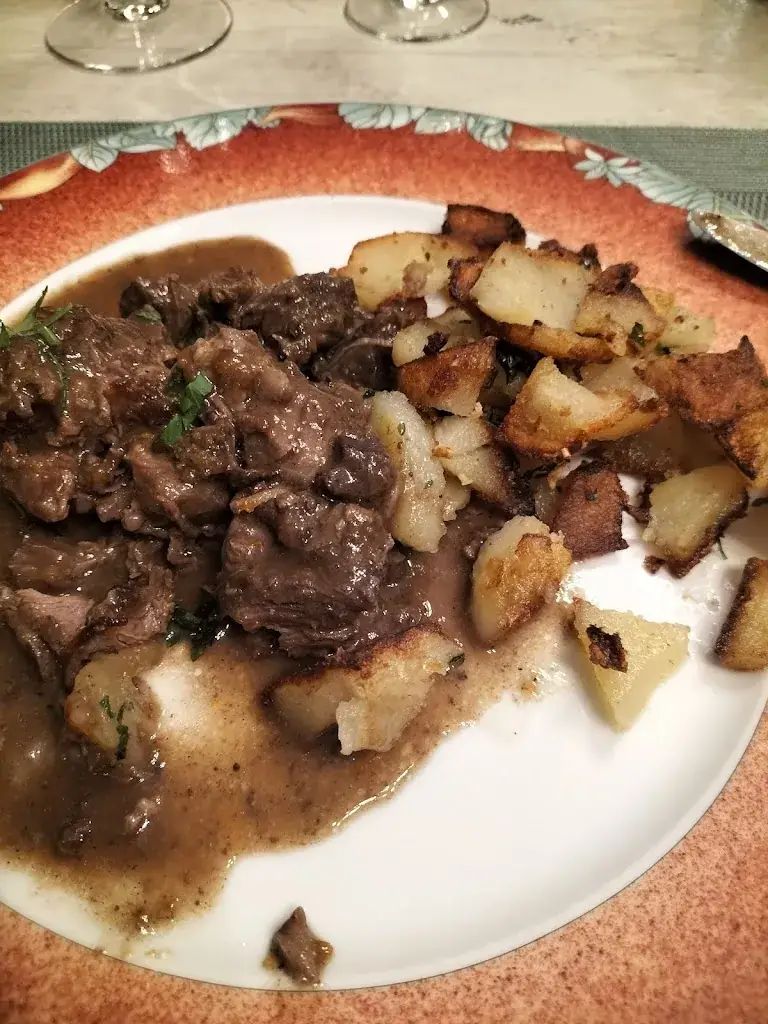 Marcus Mills_Hôtel-Restaurant “les 2 Vallées_Entraygues-sur-Truyère_review