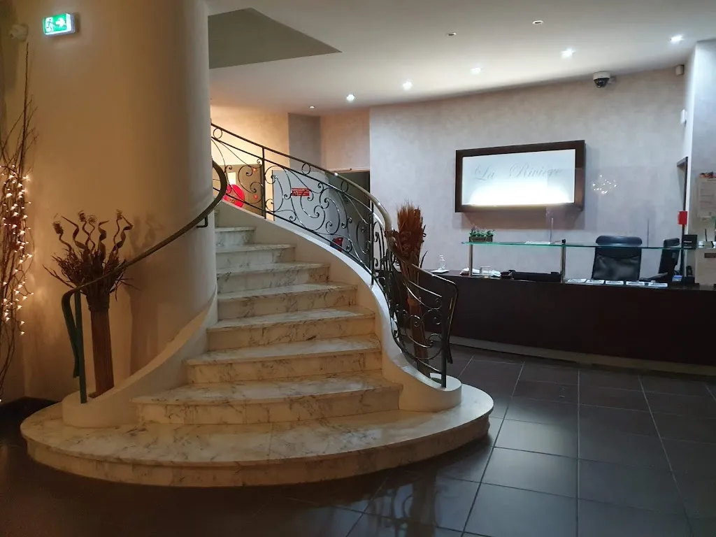 Norman Jones_Logis Hôtel la Rivière_Entraygues-sur-Truyère_review