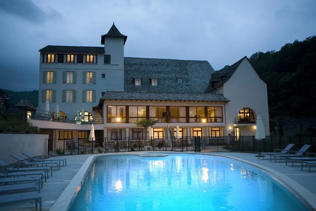 Logis Hôtel la Rivière restaurant in Entraygues-sur-Truyère