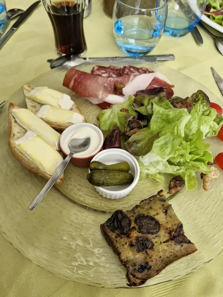 Restaurant Au Relais de la Truyère_Montézic_slider_image_2