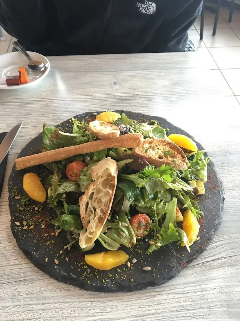 Jamiel Laurence_Restaurant du Lac_Gets_review