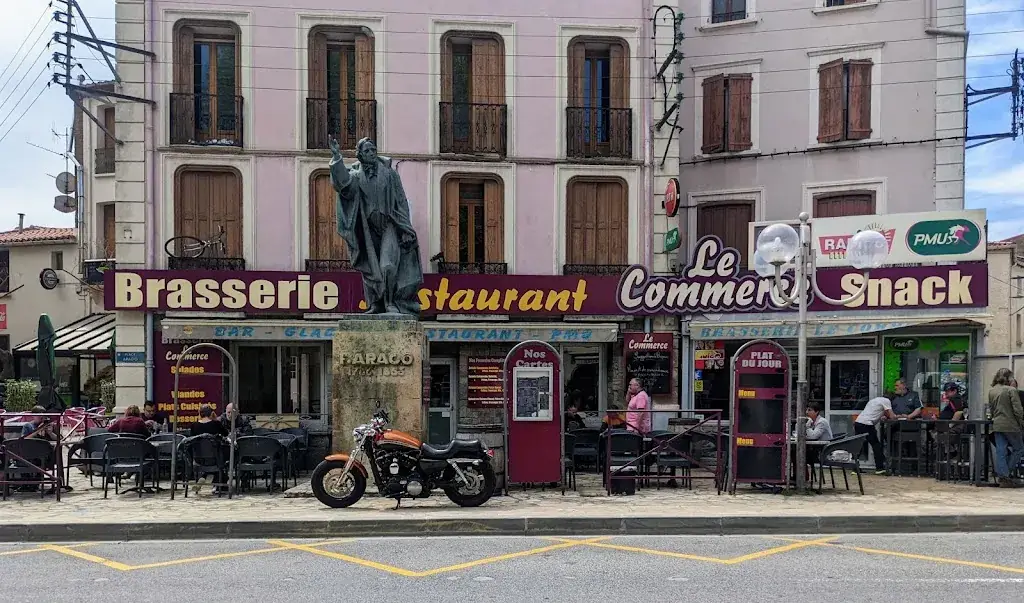 Le Commerce ristorante a Estagel