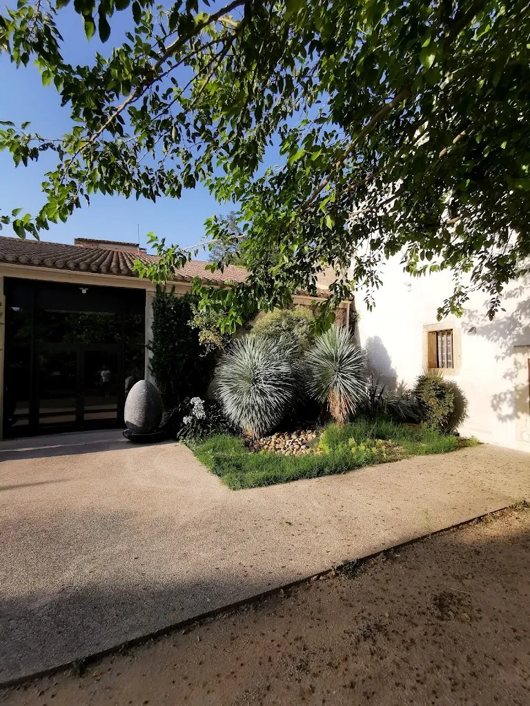 Alexander Bougrine_Restaurant L'Est d'Estagel_Saint-Gilles_review