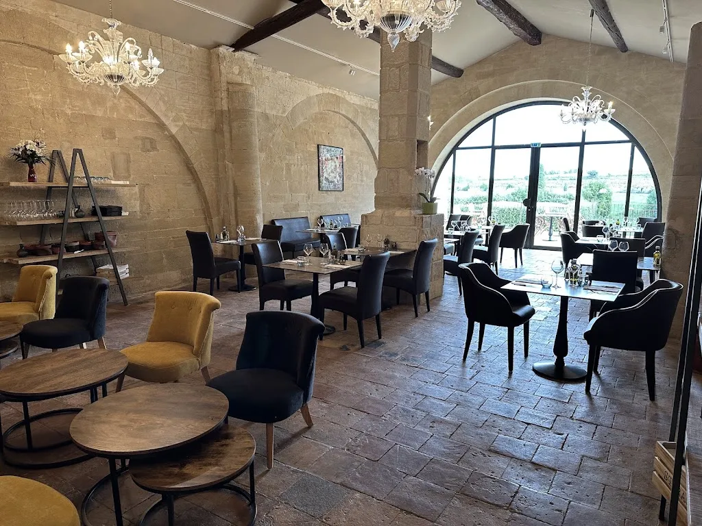 Restaurant L'Est d'Estagel_Saint-Gilles_slider_image_1