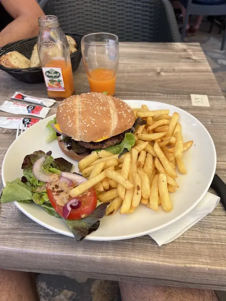 Stewil - Brasserie Restaurant_Estagel_slider_image_2