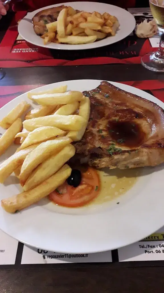 Brigitte Bribri_Café du Théâtre_Fabrezan_review