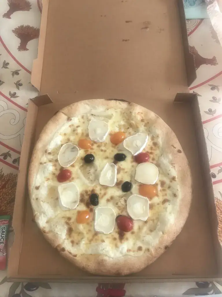 Menu_Pizza Ferralaise_Ferrals-les-Corbières_image_6