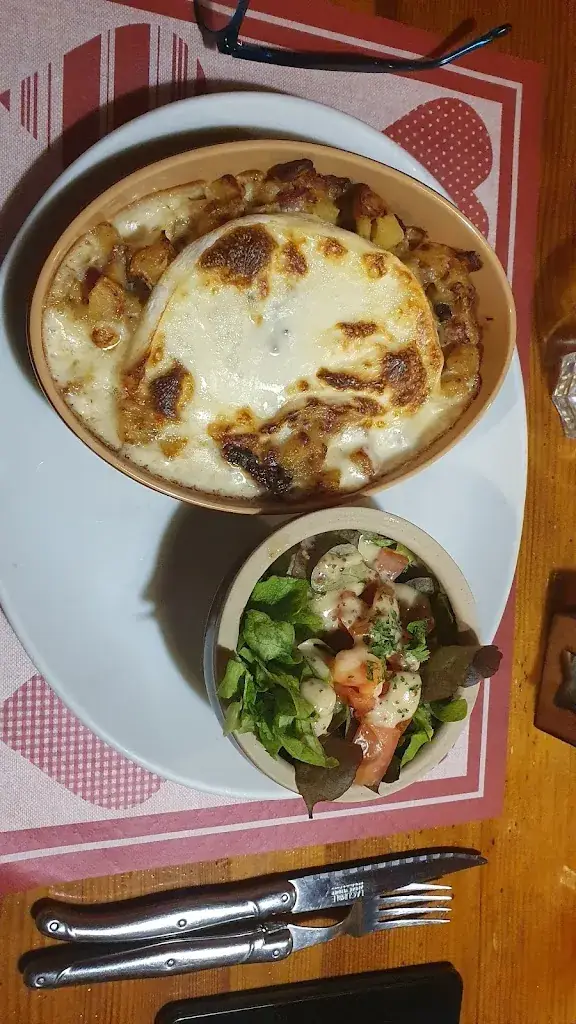 Menu_restaurant Le Tyrol_Gets_image_8