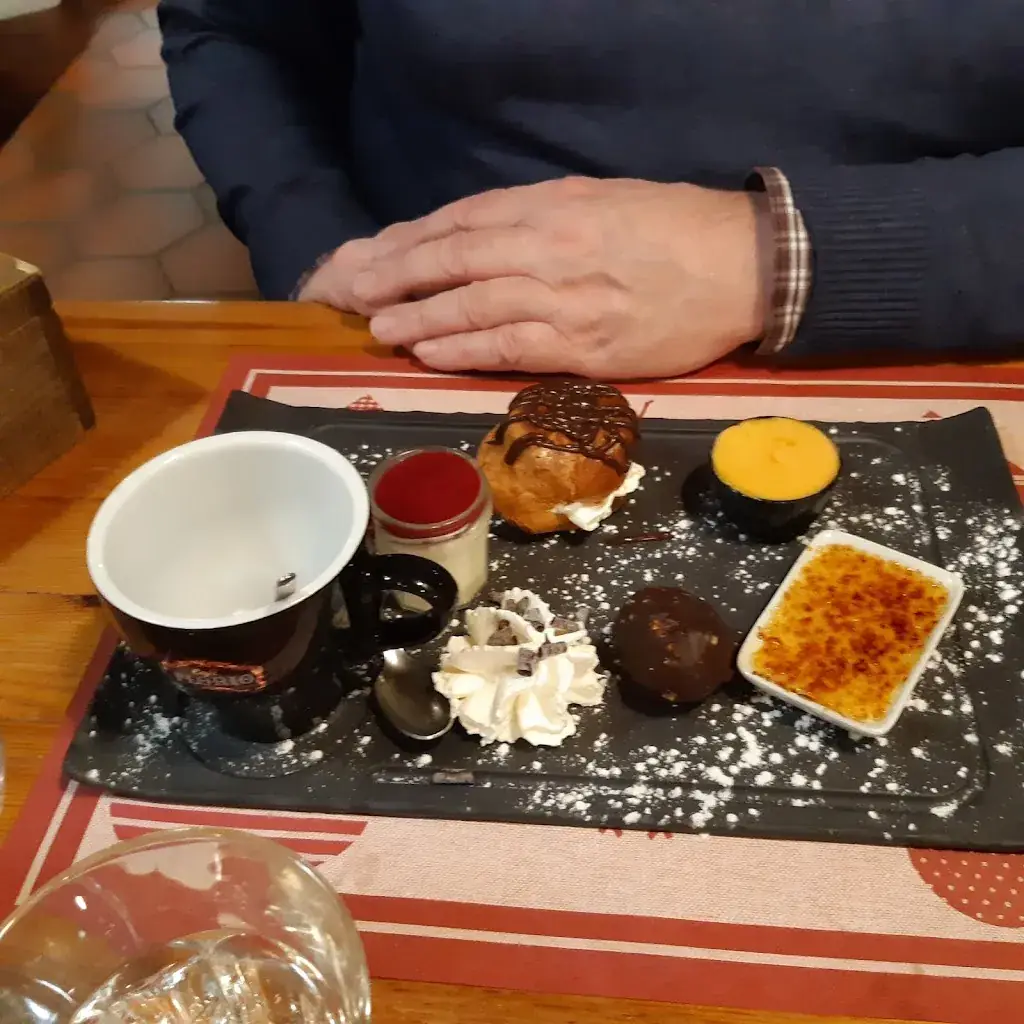 Menu_restaurant Le Tyrol_Gets_image_9