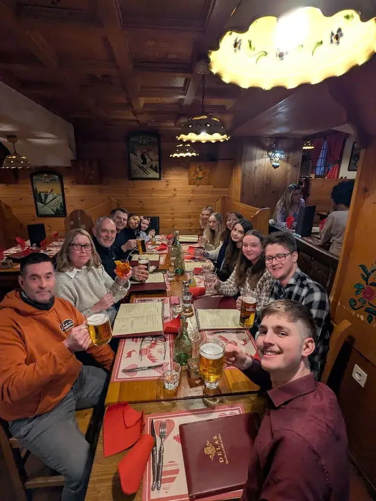 David M Williams_restaurant Le Tyrol_Gets_review