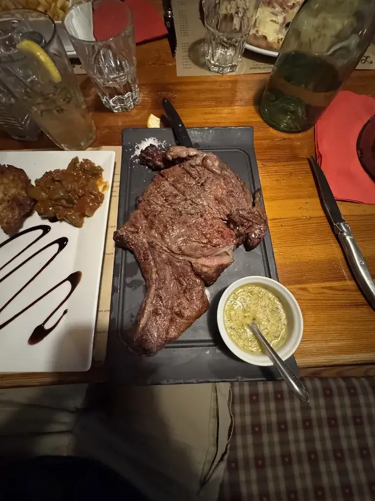 restaurant Le Tyrol_Gets_slider_image_2