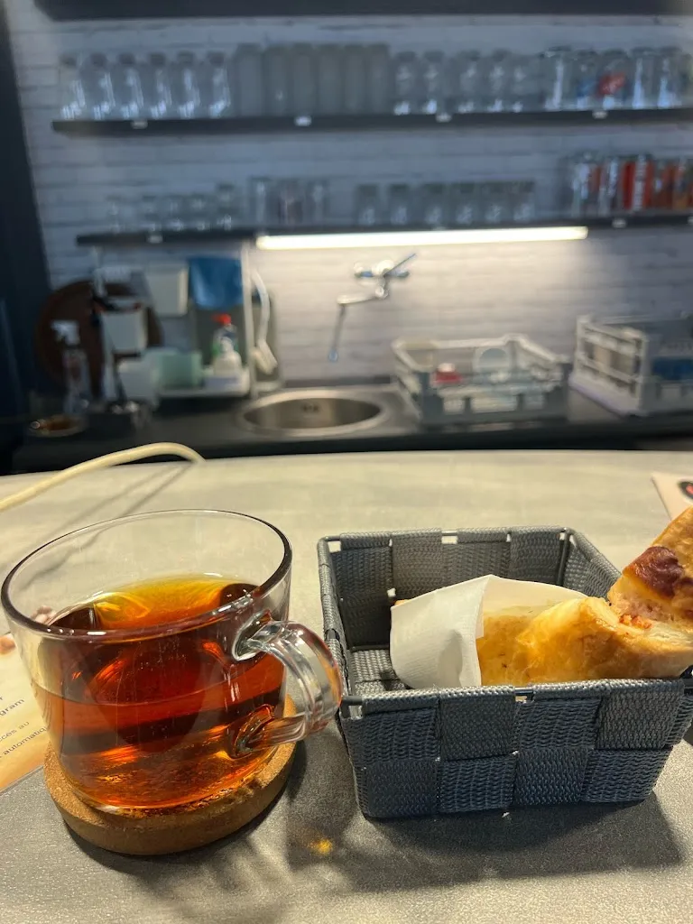 Fleury Bar_Sainte-Croix_slider_image_2