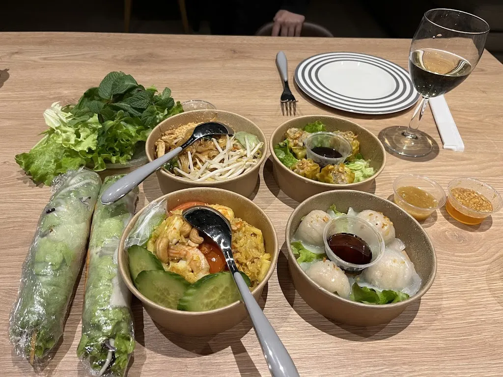 Déborah VIALAS_9 BAAN THAI_Florensac_recensione