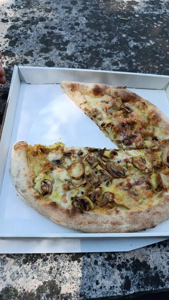 Menu_Distributeur pizza à Flourens - Chez Monsieur M_Flourens_image_3