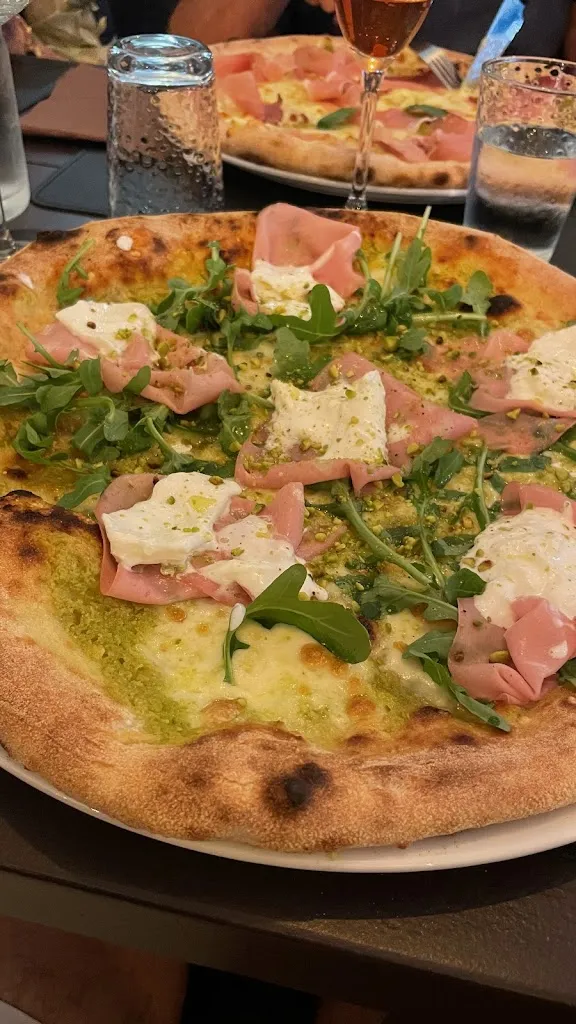 Christophe Portal_Restaurant & Pizzeria le F_Fabrègues_review