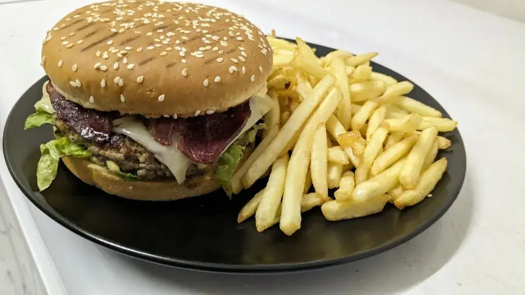 Menu_LE CASTELLAS FAST FOOD_Fabrègues_immagine_9