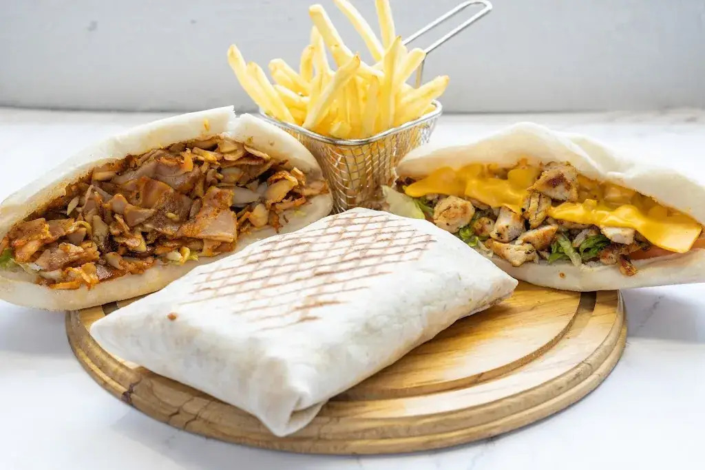 LE CASTELLAS FAST FOOD_Fabrègues_slider_image_2