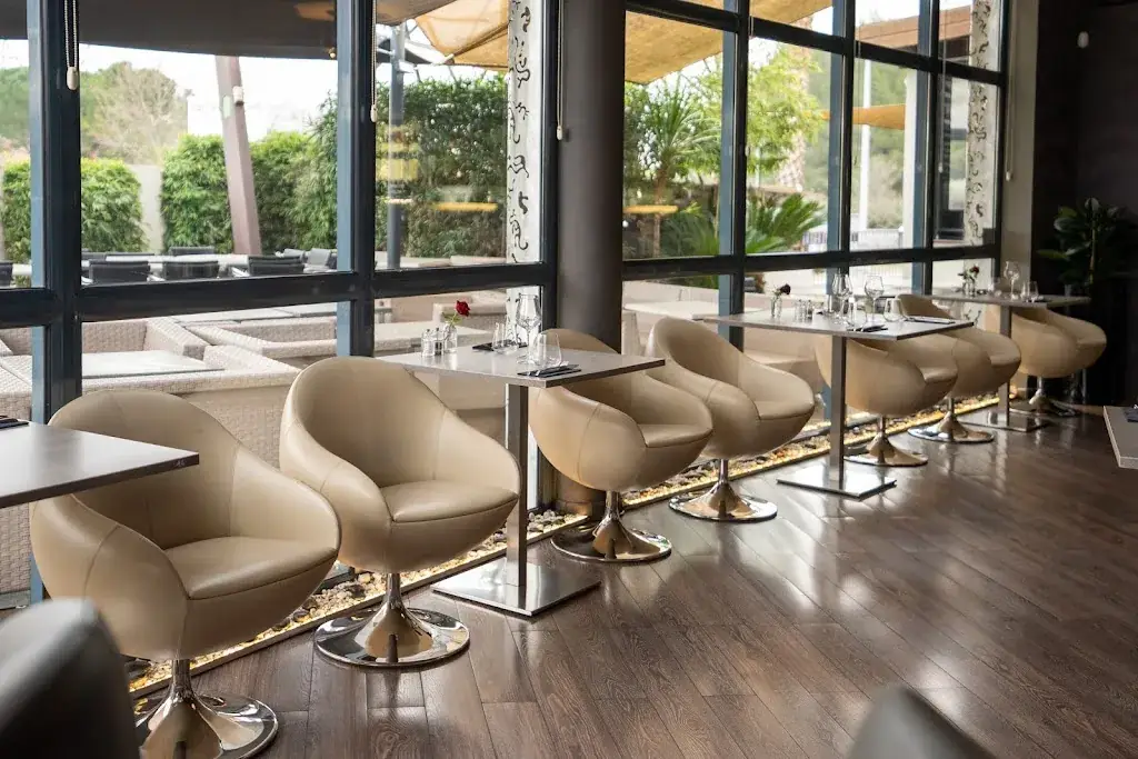 Restaurant L' Un des Sens Saint Jean De Védas_Saint-Jean-de-Védas_slider_image_1