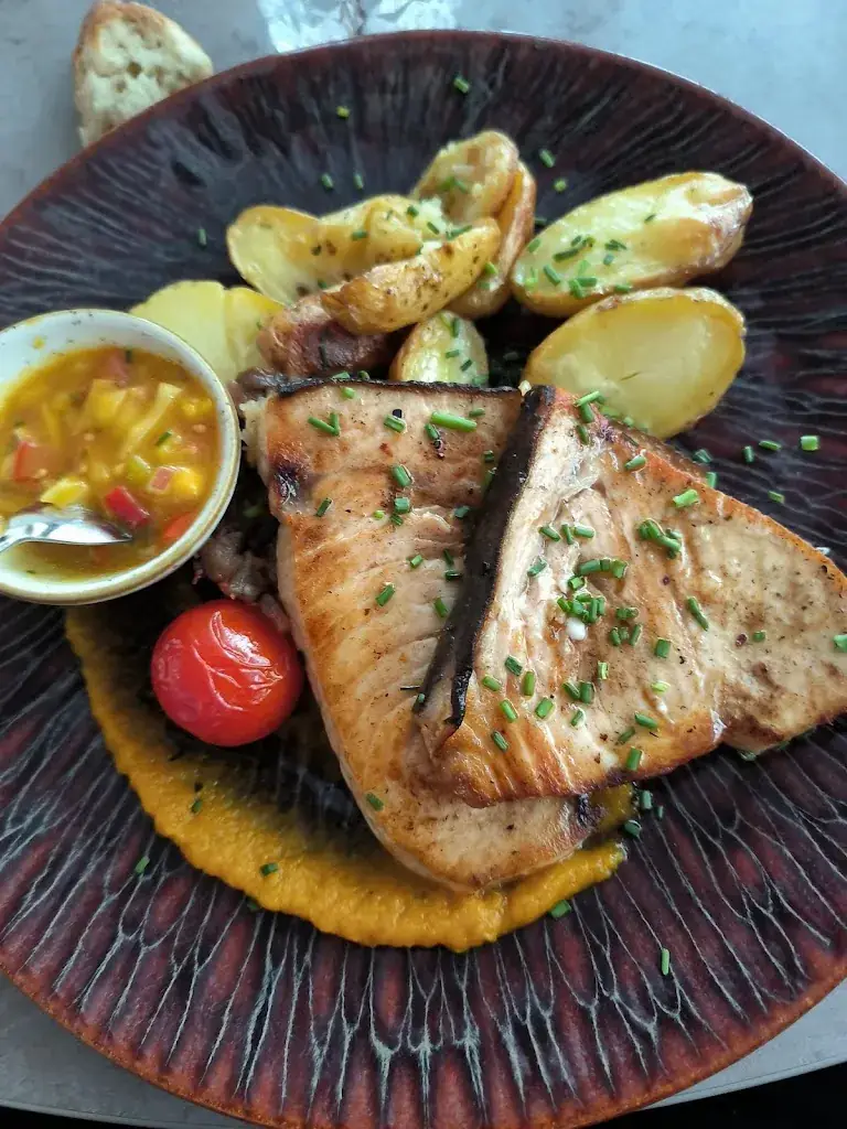 Restaurant L' Un des Sens Saint Jean De Védas_Saint-Jean-de-Védas_slider_image_3